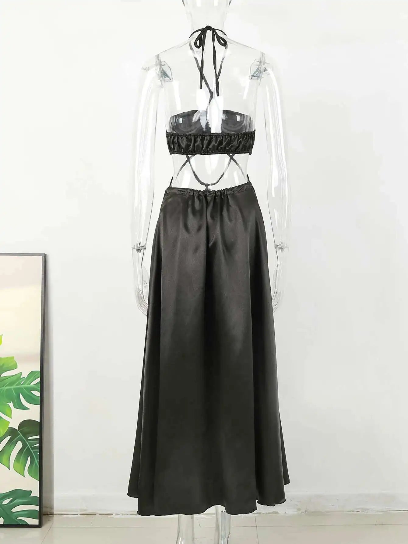 Noir Cut-Out Pleated Maxi Dress – Glow Edition